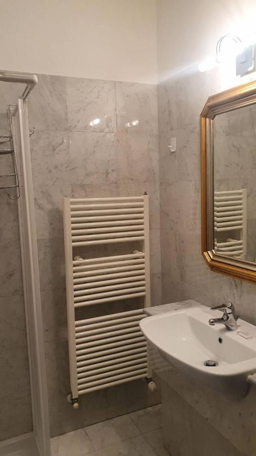 La Terrazza Apartment สโปเลโต ภายนอก รูปภาพ