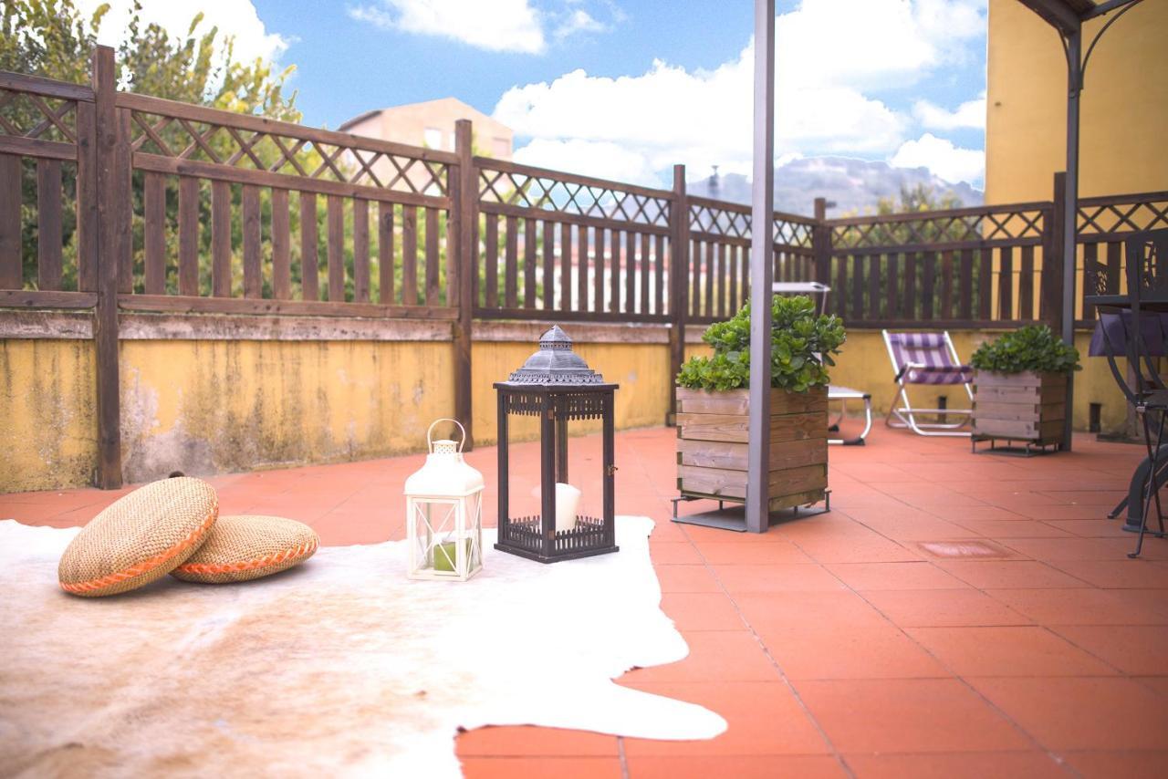 La Terrazza Apartment สโปเลโต ห้อง รูปภาพ